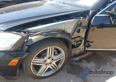 2013 Mercedes-Benz S 550 из США, поврежденный, VIN WDDNG7DB4DA514848